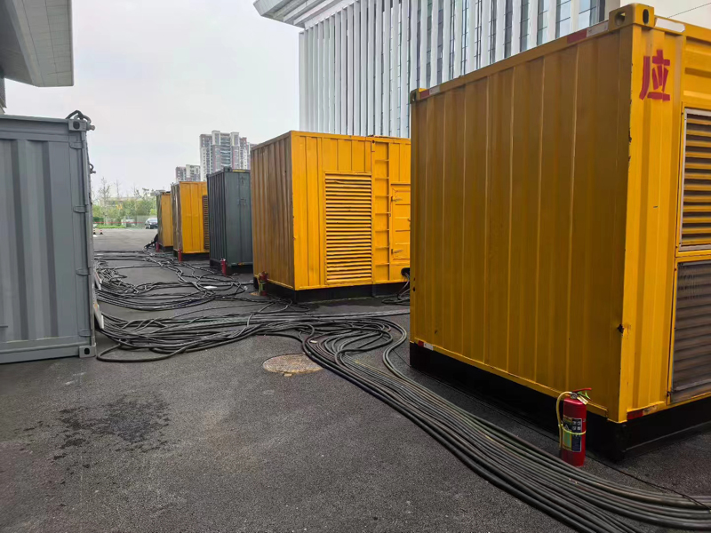 兴海不同季节柴油发电机组保养有哪些注意事项?